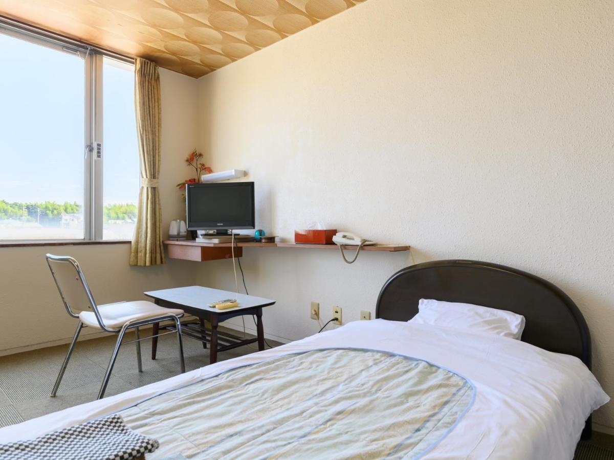 Tabist Chunichi Business Hotel Shima Shima  Exterior photo